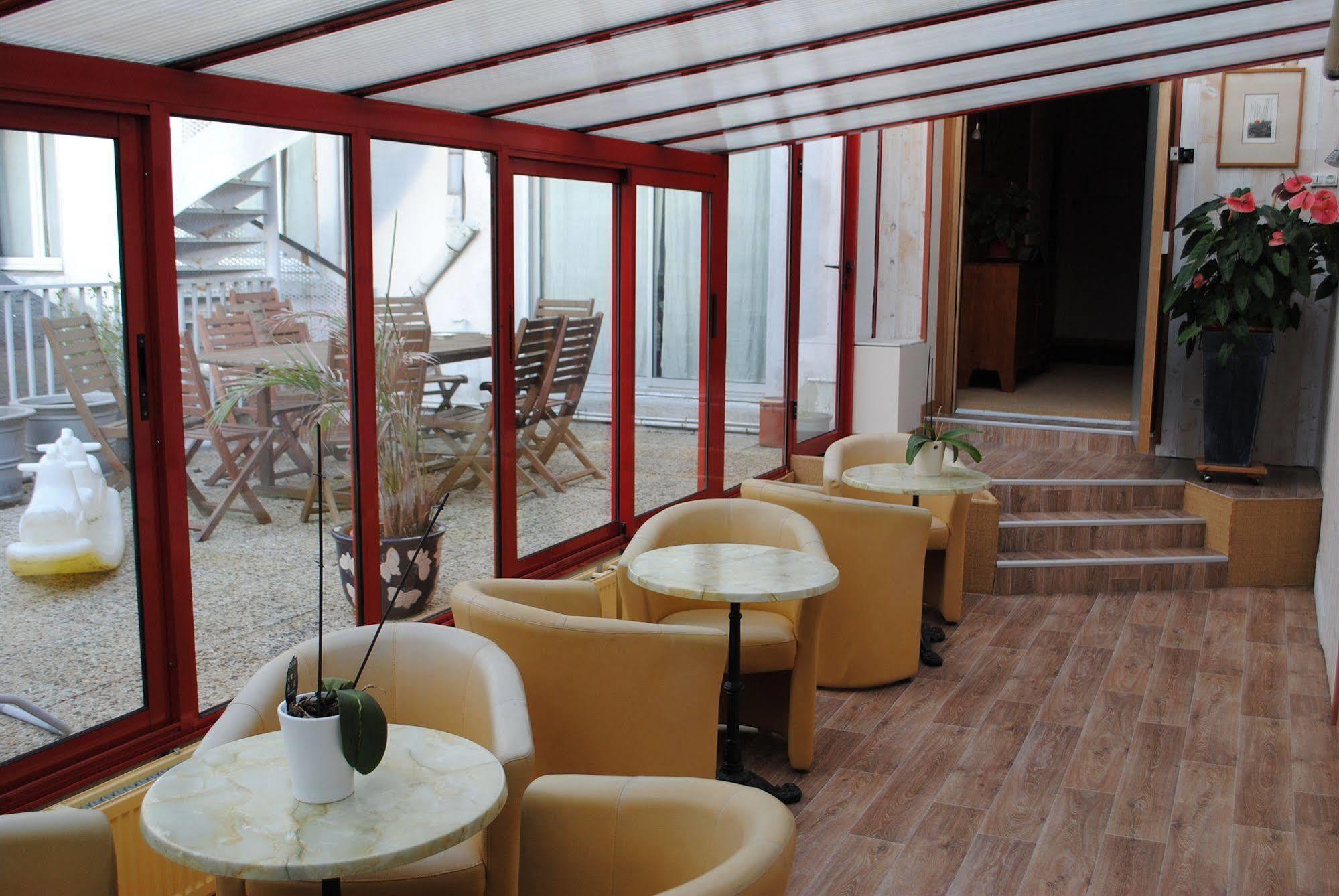 Urban Style De France 3* Vannes